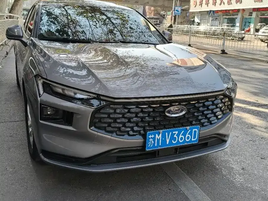 Ford Mondeo Mondeo 2023 EcoBoost 180 Extreme 2024 — миниатюра 3