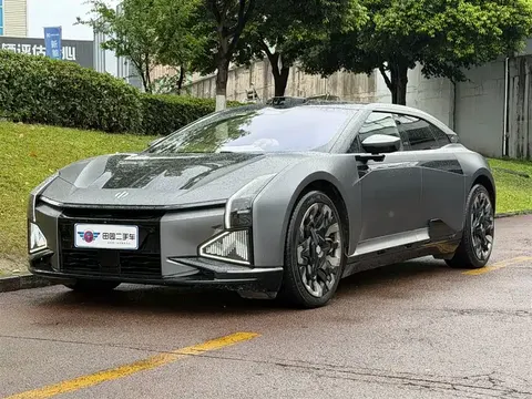 HiPhi Z 2023 купить в Москве