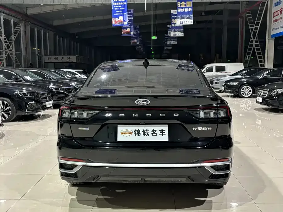 Ford Mondeo 2022 Mondeo EcoBoost 245 Extreme Edition 2023 — миниатюра 2