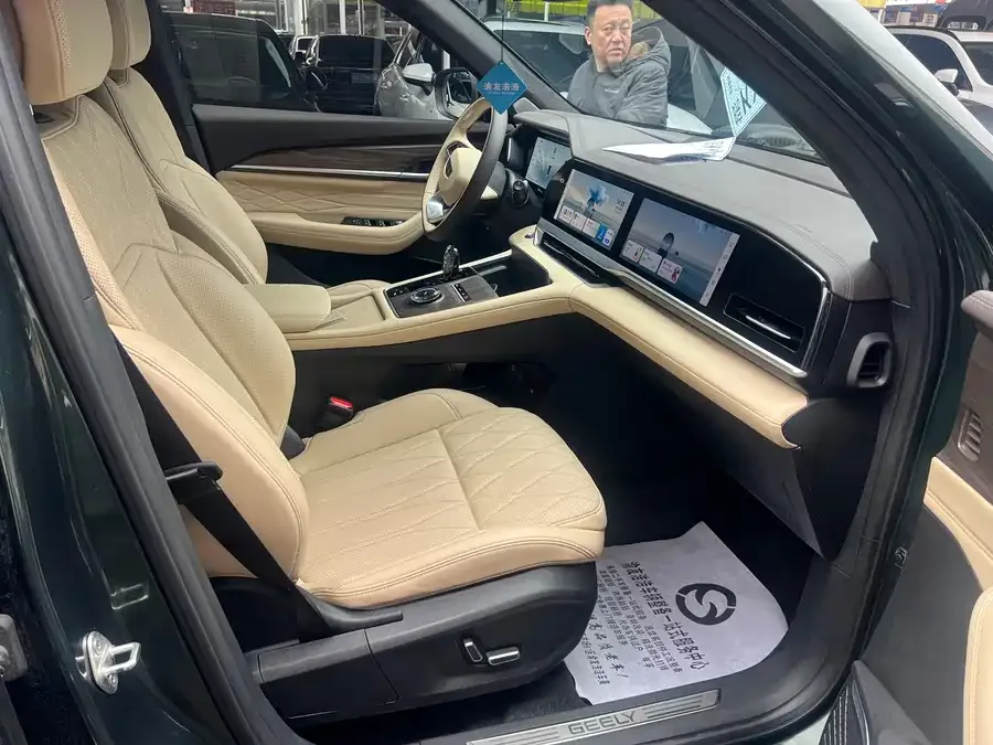 Geely Monjaro Xingyue L 2025 Dongfangyao 2.0TD Automatic 4WD Moon-Watching Edition 2025 — миниатюра 2