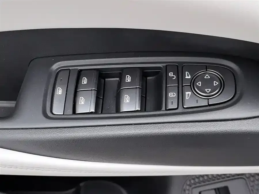 BYD Seal 06 Seal 06 2025 DM-i Intelligent Driving Edition 80KM Luxury Model 2025 — миниатюра 3