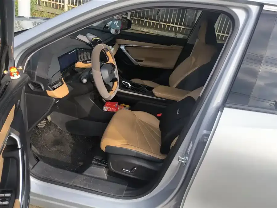 Geely Atlas L Boyue L 2023 1.5TD DCT Premium Edition 2023 — миниатюра 3