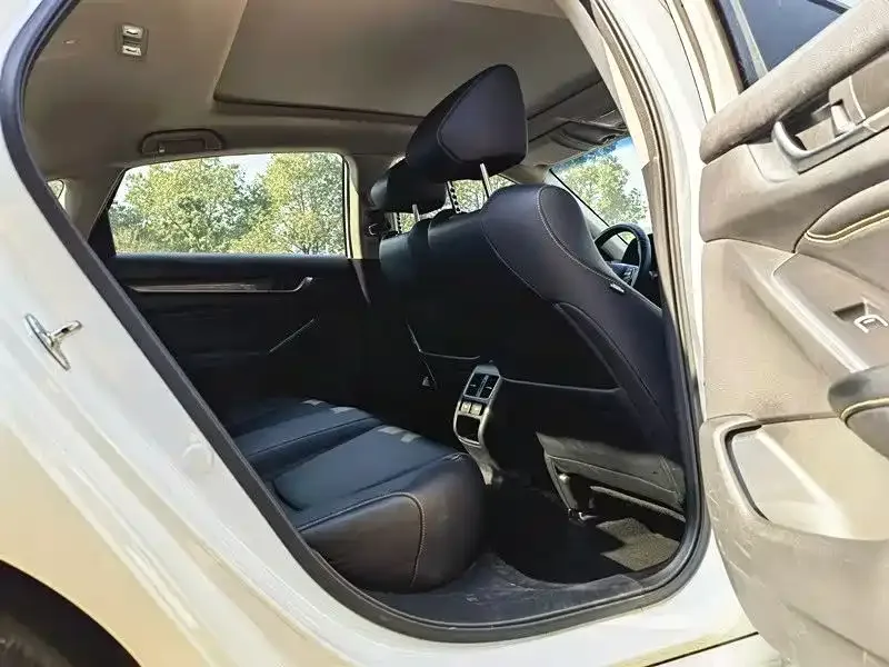 Honda Accord Accord 2022 260TURBO Comfort Edition 2022 — миниатюра 4