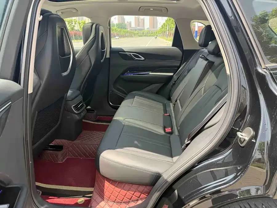 Hongqi HS3 PHEV Hongqi HS3 PHEV 2024 115km Jinwei Edition 2024 — миниатюра 4