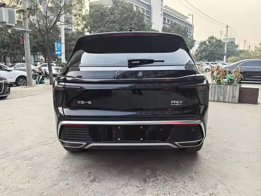 Hongqi HS3 PHEV Hongqi HS3 PHEV 2025 117km Jinwei Edition 2025 — миниатюра 2