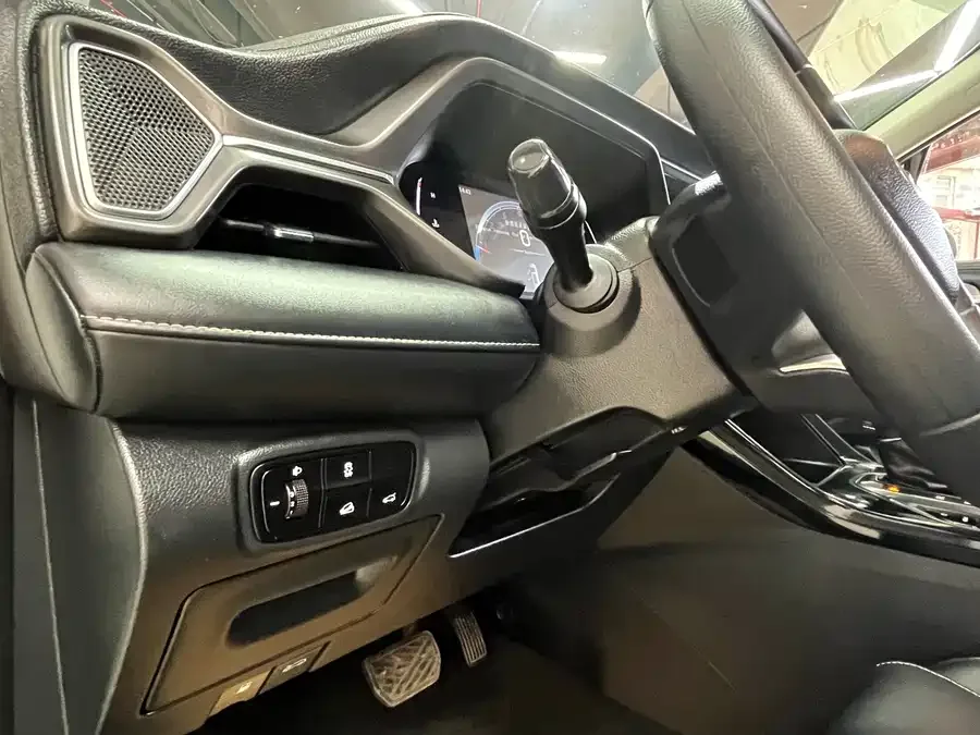 GAC Trumpchi GS4 Trumpchi GS4 2022 270T Automatic Intelligent Driving Pilot Edition 2022 — миниатюра 4