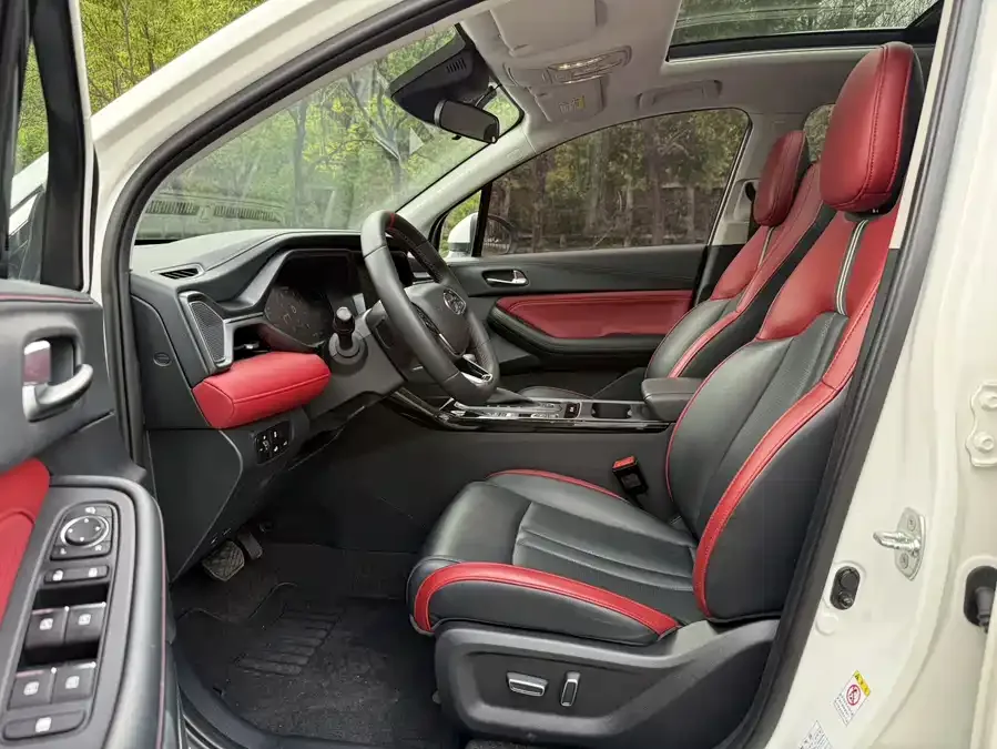 GAC Trumpchi GS4 Trumpchi GS4 2022 270T Automatic Intelligent Mobility Technology Edition 2023 — миниатюра 3