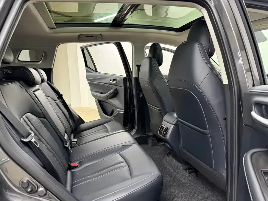 GAC Trumpchi GS4 Trumpchi GS4 2022 270T Automatic Intelligent Driving Pilot Edition 2022 — миниатюра 3