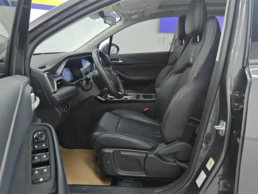 GAC Trumpchi GS4 Trumpchi GS4 2022 270T Automatic Intelligent Navigation Edition (Upgraded Version) 2023 — миниатюра 3