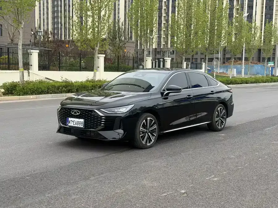 Chery Arrizo 8 PRO Chery Arrizo 8 PRO 2025 1.6T DCT Standard Edition 2025 — фото 1, купить с доставкой в Москву