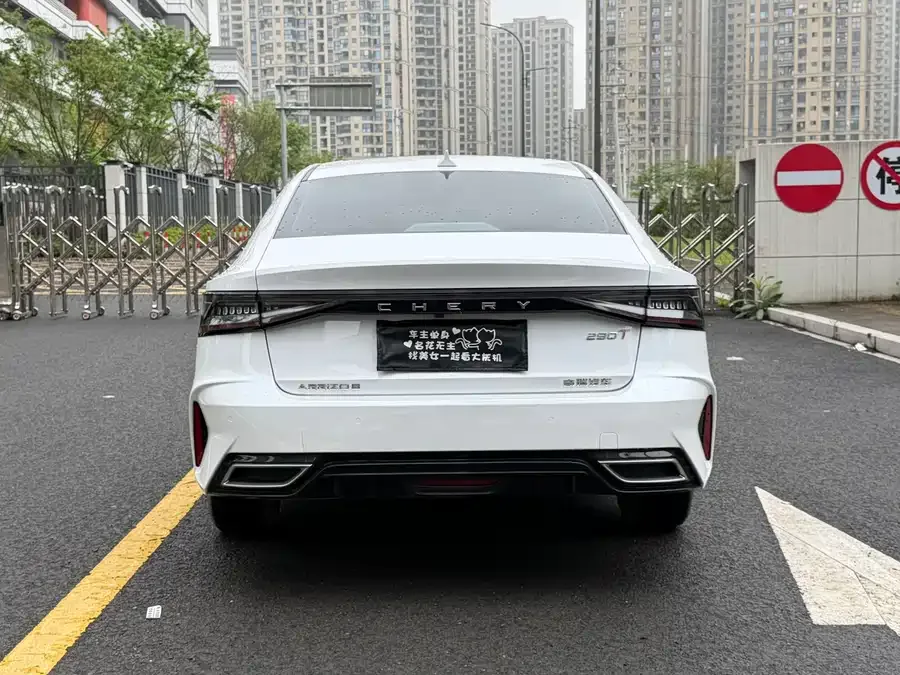 Chery Arrizo 8 Arrizo 8 2024 1.6T DCT 2024 — миниатюра 2