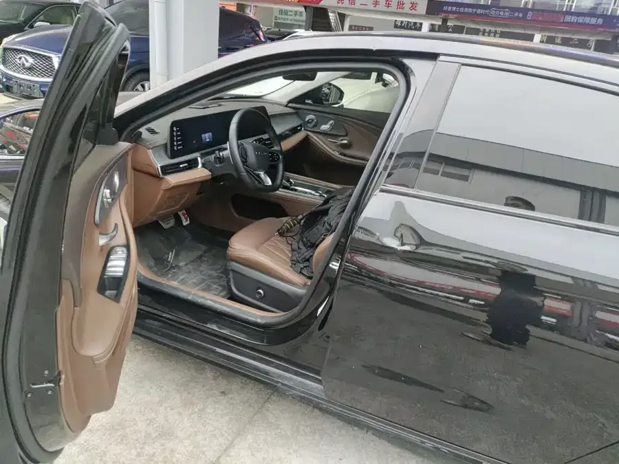 Chery Arrizo 8 Arrizo 8 2023 High Energy Edition 2.0T DCT 2024 — миниатюра 3