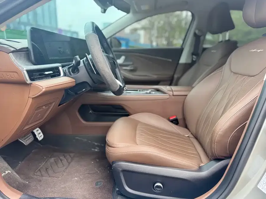 Chery Arrizo 8 Arrizo 8 2023 High Energy Edition 2.0T DCT 2023 — миниатюра 2