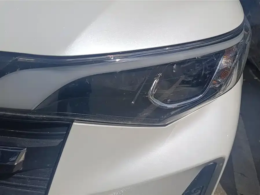 GAC Trumpchi M6 Trumpchi M6 2023 PRO 270T DCT Elite Edition 2026 — миниатюра 2