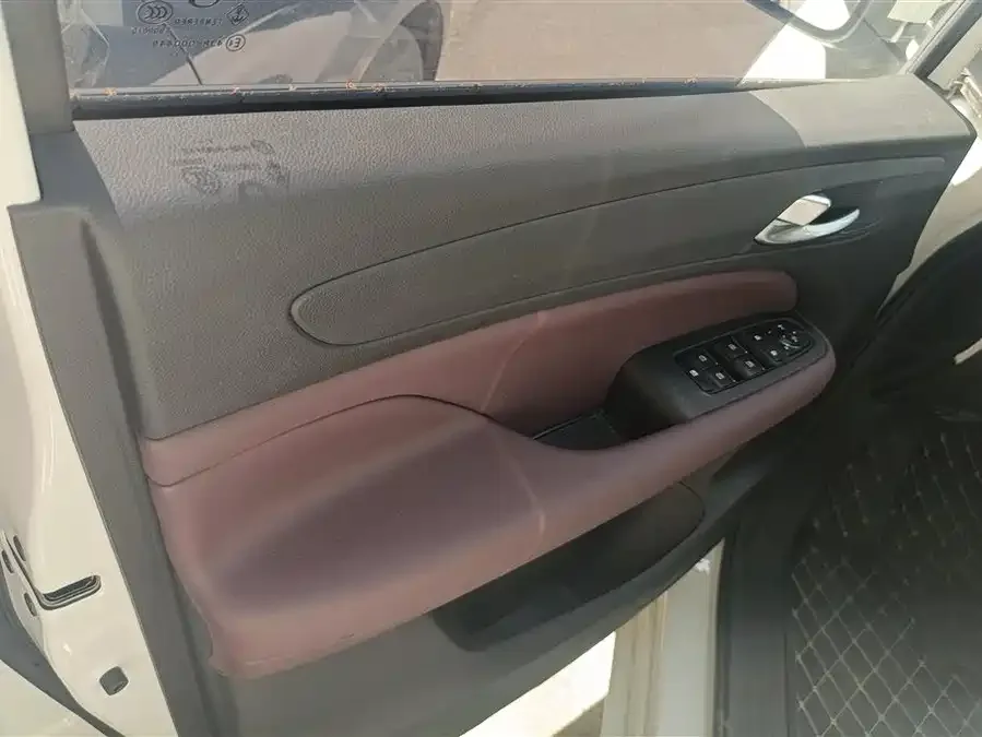 GAC Trumpchi M6 Trumpchi M6 2023 PRO 270T DCT Elite Edition 2026 — миниатюра 4