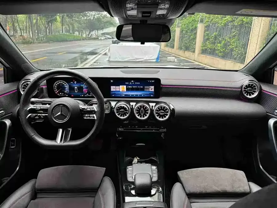 Mercedes-Benz Class A Mercedes-Benz A-Class 2023 A 200 L Fashion Edition 2023 — миниатюра 4
