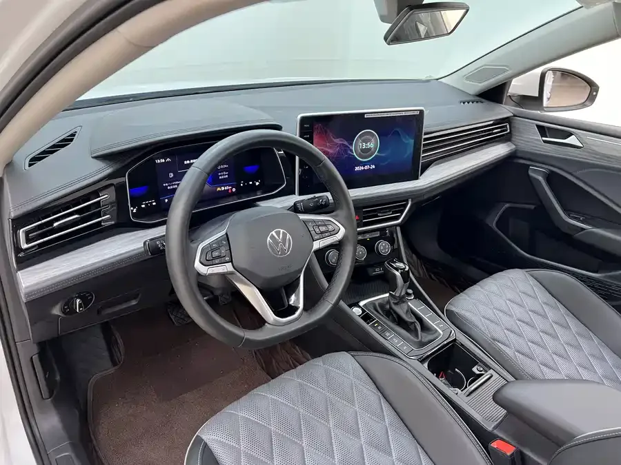 Volkswagen Sagitar 2023 Sagitar 300TSI DSG Beyond Edition 2023 — миниатюра 3