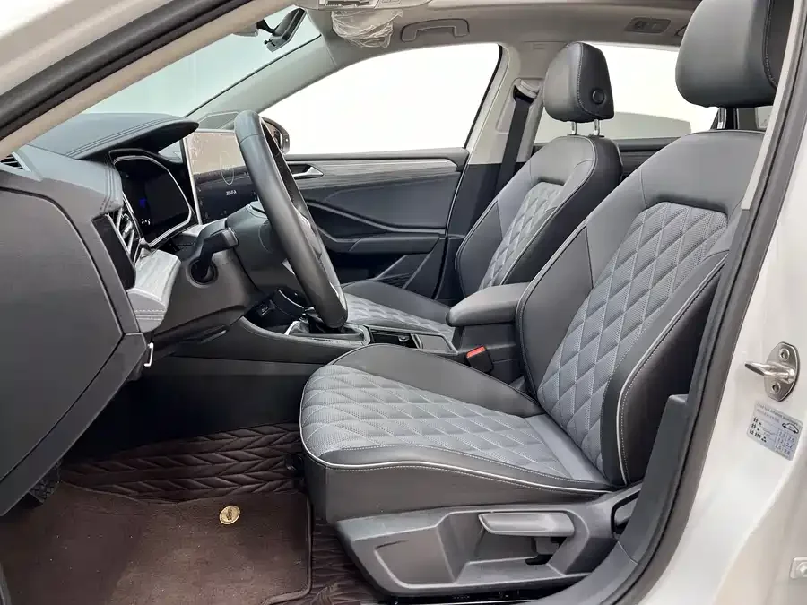Volkswagen Sagitar 2023 Sagitar 300TSI DSG Beyond Edition 2023 — миниатюра 4