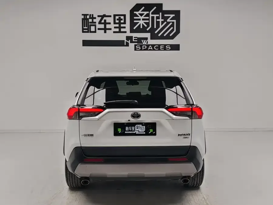 Toyota RAV4 RAV4 Rongfang 2023 2.0L CVT 2WD Urban Edition 2024 — миниатюра 2