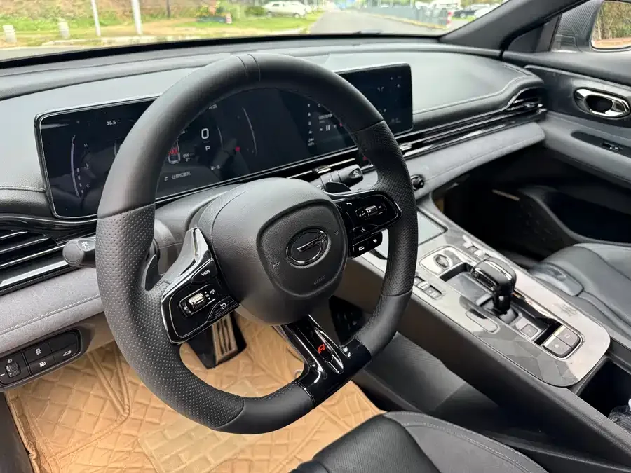 GAC Trumpchi Shadow Leopard Shadow Leopard 2024 400T Automatic Shadow Leopard R PRO Edition 2024 — миниатюра 4