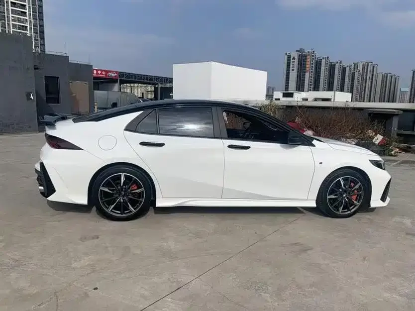 GAC Trumpchi Shadow Leopard Shadow Leopard 2023 400T Automatic R PRO 2023 — миниатюра 5