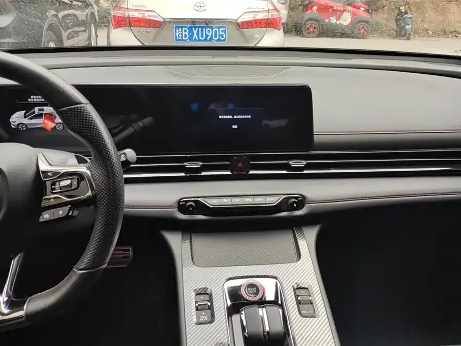 GAC Trumpchi Shadow Leopard Shadow Leopard 2021 270T DCT J15 Edition 2022 — миниатюра 4