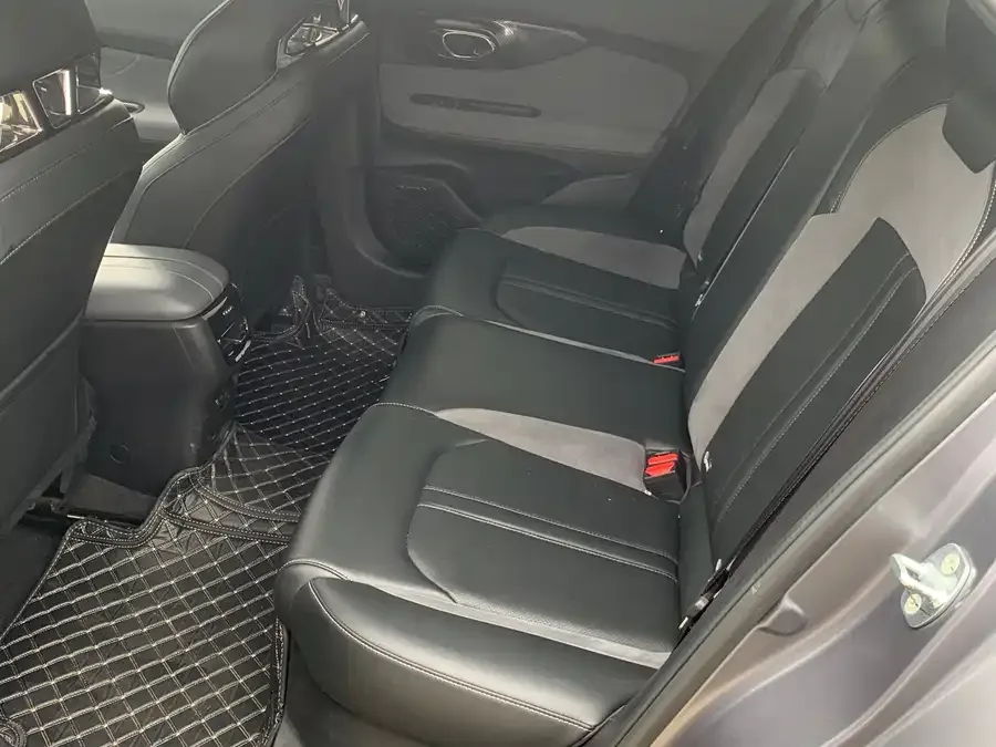 GAC Trumpchi Shadow Leopard Shadow Leopard 2023 400T Automatic R PRO 2023 — миниатюра 4
