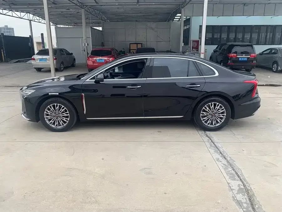 Hongqi H5 Hongqi H5 2023 1.5T DCT Zhilian Qiyun Edition 2023 — миниатюра 5
