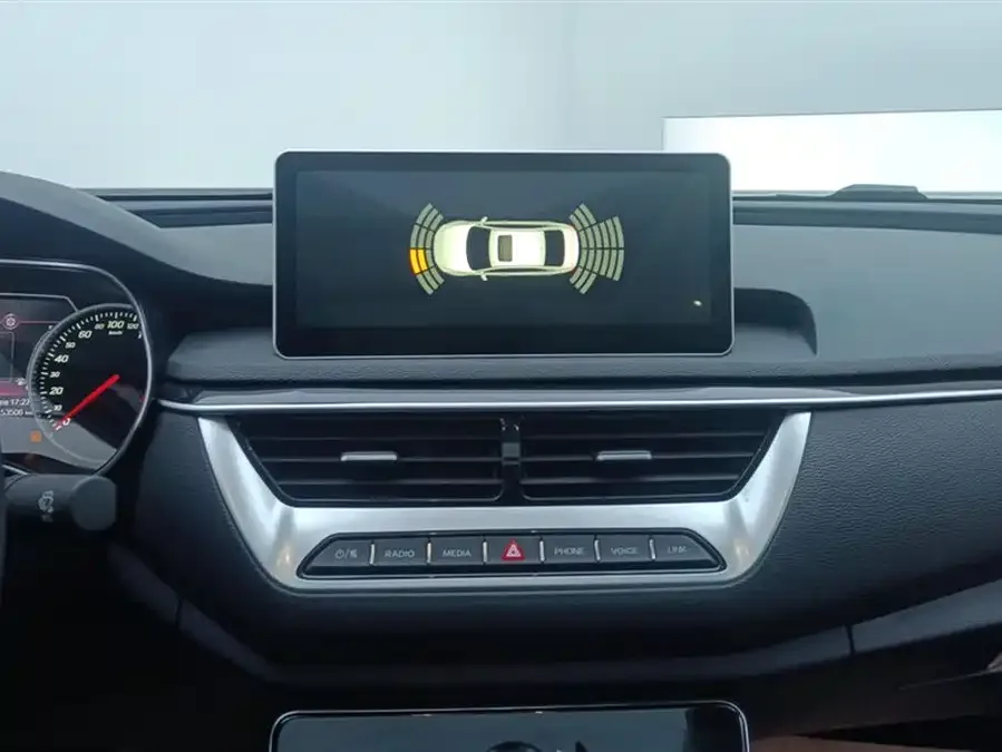 Hongqi H5 Hongqi H5 2022 Classic Model 1.8T Automatic Intelligent Connection Flagship Edition 2022 — миниатюра 4