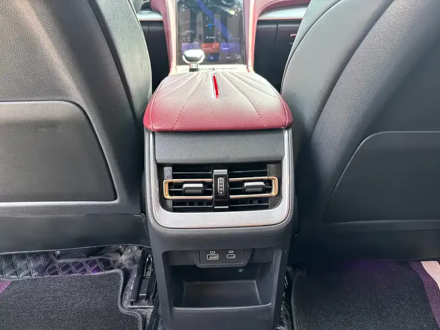 Hongqi H5 Hongqi H5 2023 2.0T Automatic Intelligent Connected Flag Edition 2022 — миниатюра 3