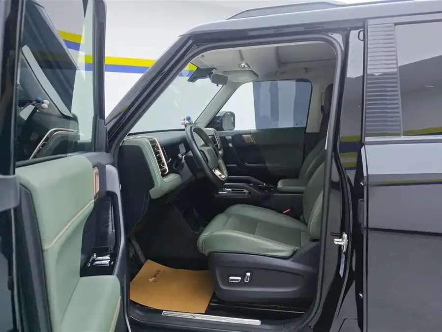 iCAR 03 iCAR 03 2024 472km 4WD long-range version 2024 — миниатюра 3