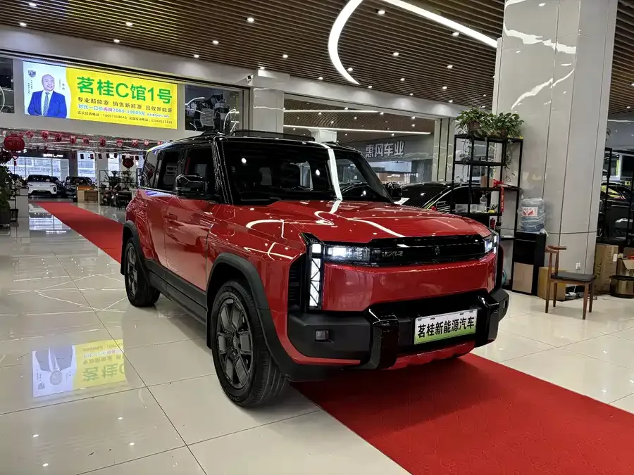 iCAR 03T iCAR 03T 2024 501km 4WD long range version 2025 — миниатюра 3