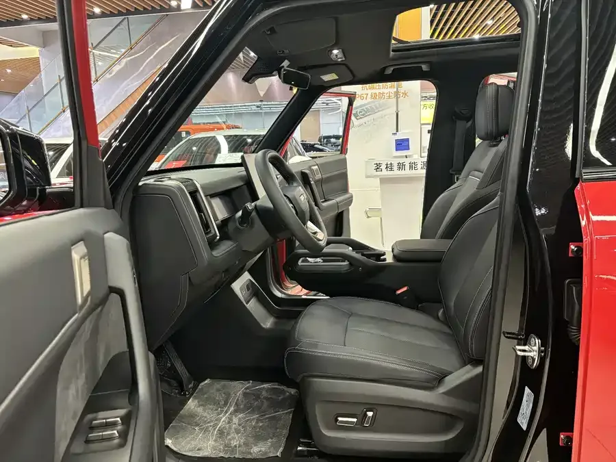 iCAR 03T iCAR 03T 2024 501km 4WD long range version 2025 — миниатюра 4