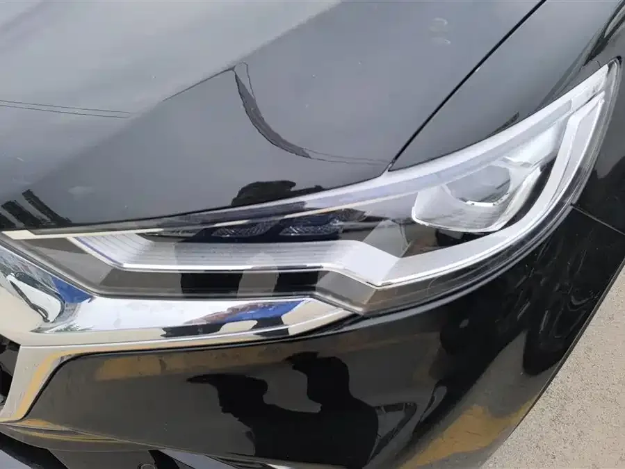Hongqi HS5 Hongqi HS5 2022 2.0T Zhilian Flagship Edition 2022 — миниатюра 2