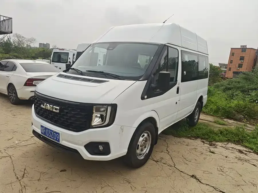 Jiangling Fushun Jiangling Fushun 2025 2.0T 6MT diesel short-axle mid-roof commercial multi-purpose passenger car with 5/6 seats 2025 — фото 1, купить с доставкой в Москву