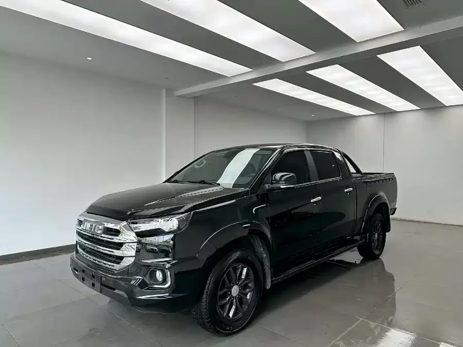 Jiangling Domain Tiger 7 Yuhu 7 2022 2.0T automatic diesel four-wheel drive comfort type long axis 2022 — фото 1, купить с доставкой в Москву