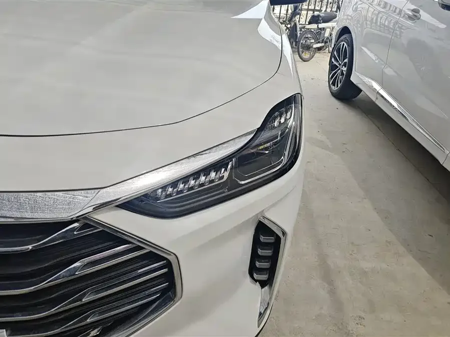 Jetour X70 PLUS JETOUR X70 PLUS 2023 1.5T CVT Ziqiang MAX 5-seater 2024 — миниатюра 2