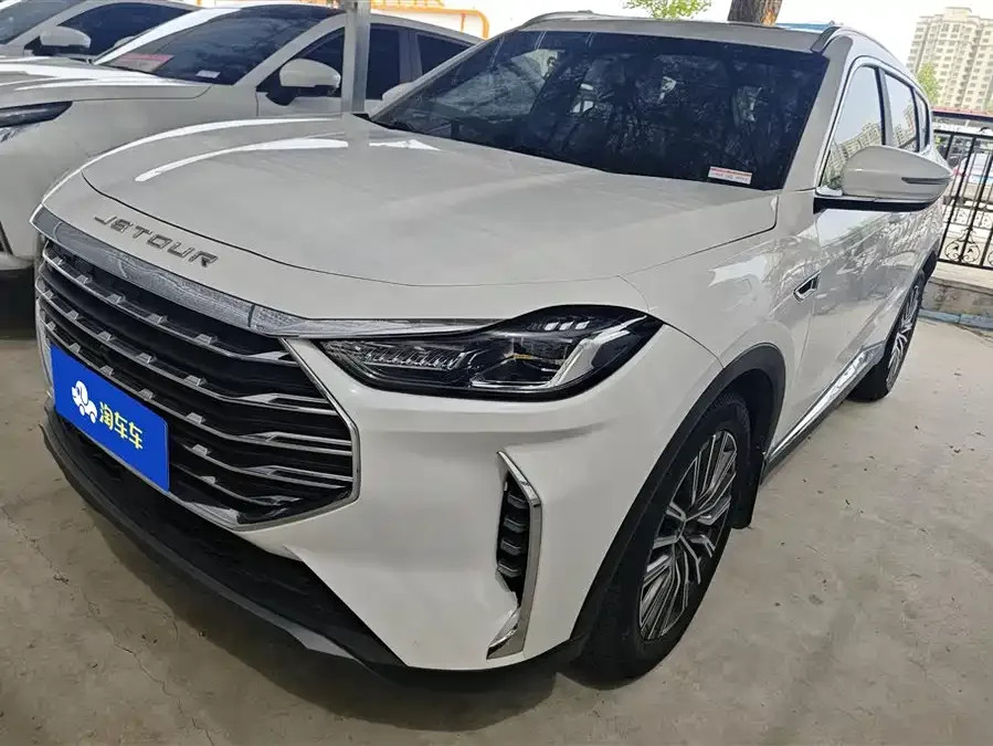 Jetour X70 PLUS JETOUR X70 PLUS 2023 1.5T CVT Ziqiang MAX 5-seater 2024 — фото 1, купить с доставкой в Москву