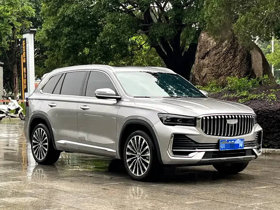 Geely Monjaro Xingyue L 2025 Dongfangyao 2.0TD Automatic Star-gazing Edition 2025 — миниатюра 3