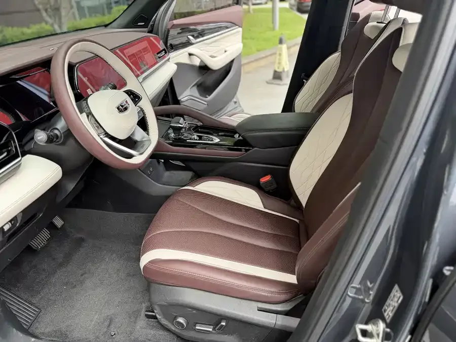 Geely Monjaro Xingyue L 2021 2.0TD DCT EVO 2WD Smart Edition 2023 — миниатюра 2