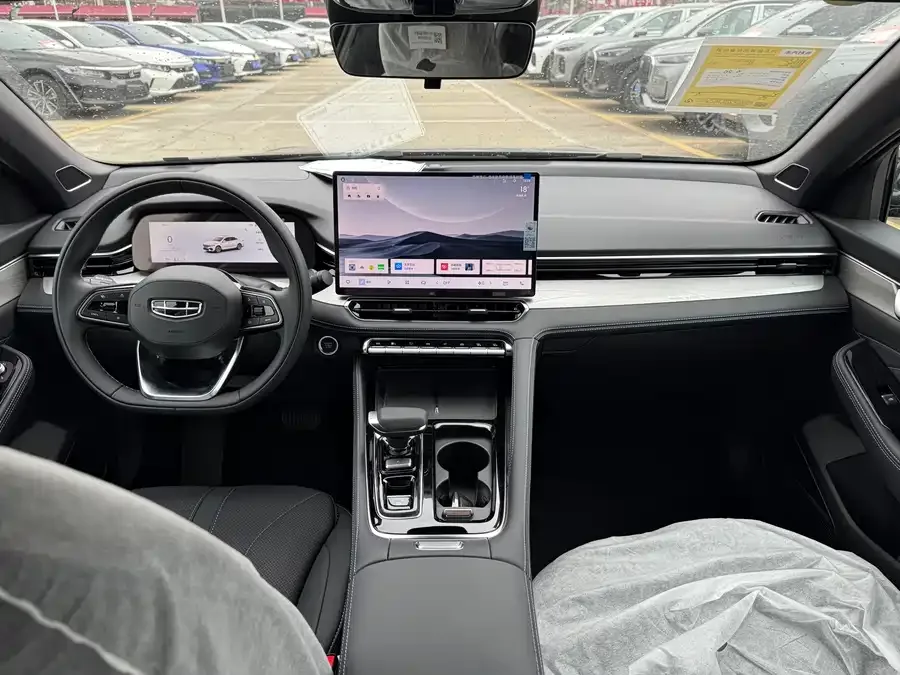 Geely Xingrui Xingrui 2026 Dongfang Yao 1.5TD Kunlun Edition 2026 — миниатюра 4