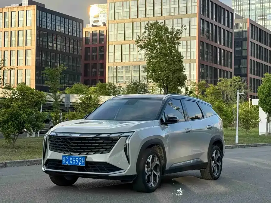Geely Atlas L Boyue L 2024 1.5TD DCT Flagship Edition 2025 — фото 1, купить с доставкой в Москву
