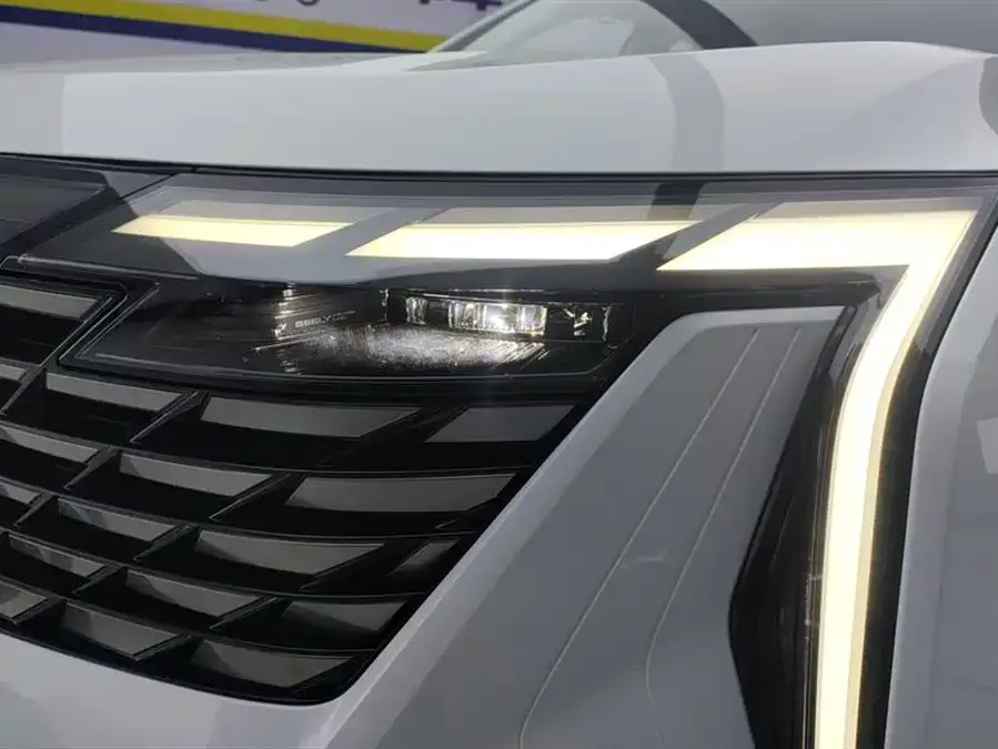 Geely Atlas L Boyue L 2023 1.5TD DCT Premium Edition 2024 — миниатюра 2