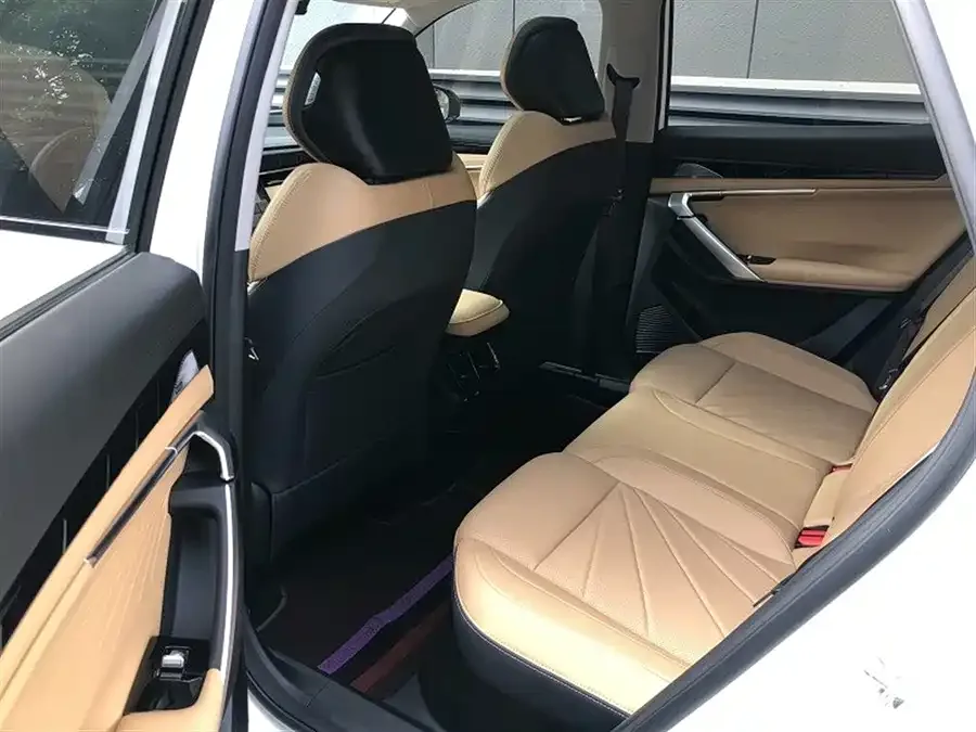 Geely Atlas L Boyue L 2024 1.5TD DCT Premium Edition 2024 — миниатюра 3
