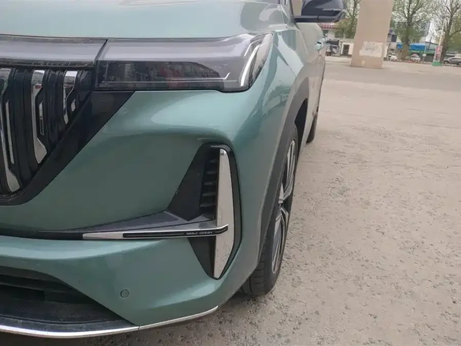Geely Atlas L Boyue L 2025 fourth generation 1.5TD DCT Jinxiu 2025 — миниатюра 2