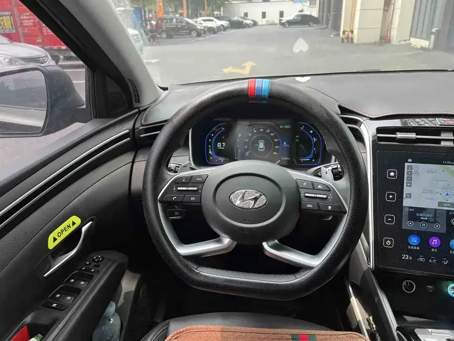 Hyundai Tucson L Tucson 2023 Tucson L 1.5T Automatic 2WD DLX Luxury Edition 2024 — миниатюра 3