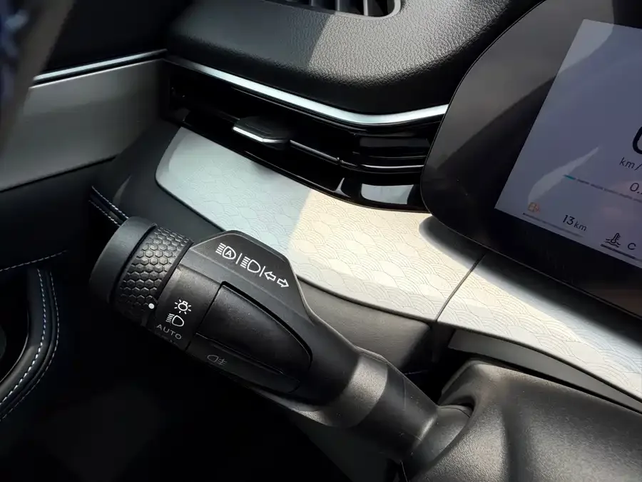 Geely Xingrui Xingrui 2026 Dongfang Yao 1.5TD Kunlun Edition 2026 — миниатюра 5