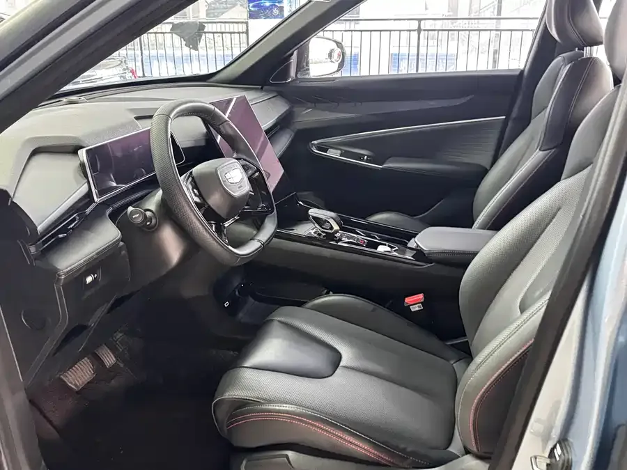 Geely Atlas Boyue 2023 Boyue COOL 1.5TD Smart 2023 — миниатюра 2