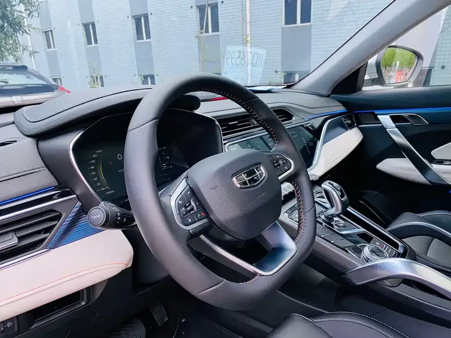 Geely Atlas Boyue 2022 Boyue X 1.8TD DCT smart model 2022 — миниатюра 3