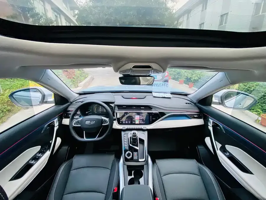 Geely Atlas Boyue 2022 Boyue X 1.8TD DCT smart model 2022 — миниатюра 4
